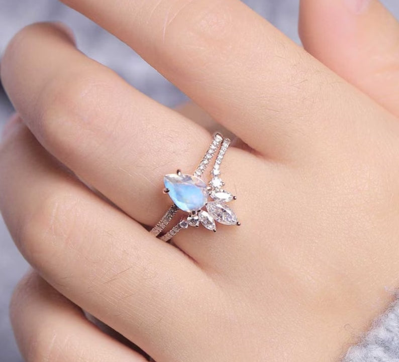 Vintage Moonstone Enchantment Ring Set with on hand 